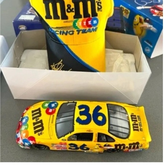 Nascar Other - Ken Schrader #36 M&M / Keep back New Driver 2000 and Cap